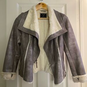 Guess Women's Gray Teddy Jacket with Cream Lining Faux Fur Bomber Small